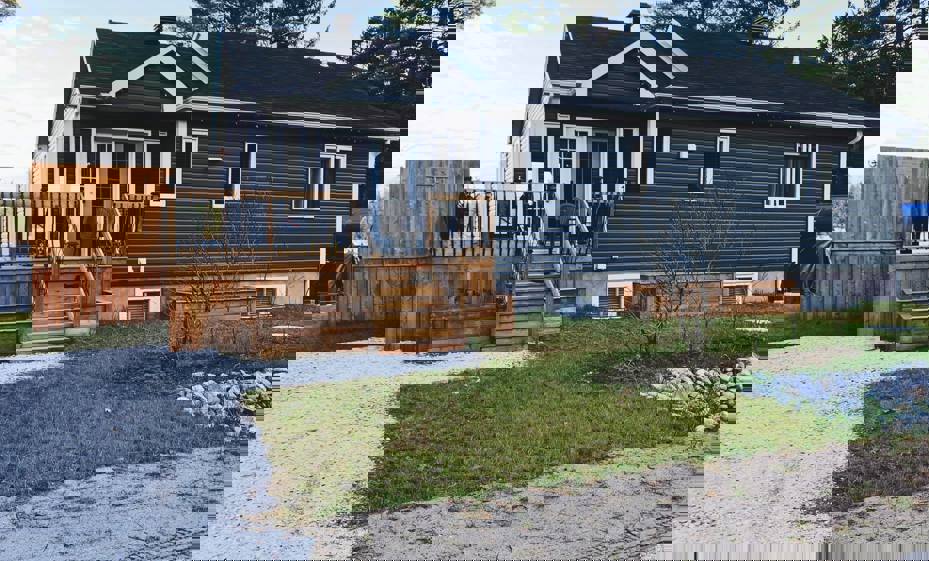 235433719 325192542625740 4515684280222250100 N