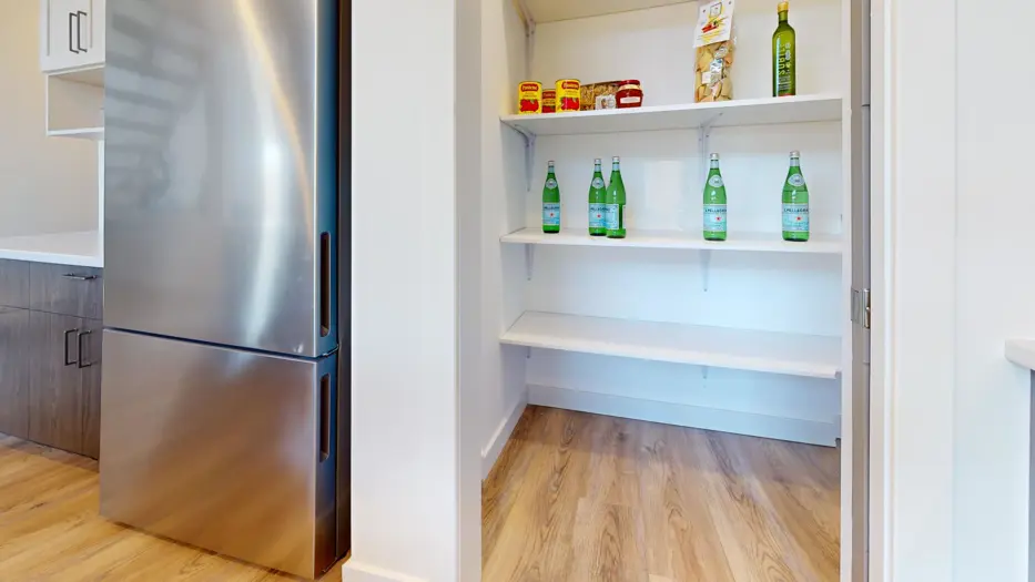 Le Alta Kitchen 1