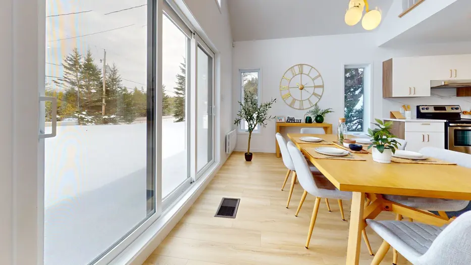 Modele Alta Dining Room 1