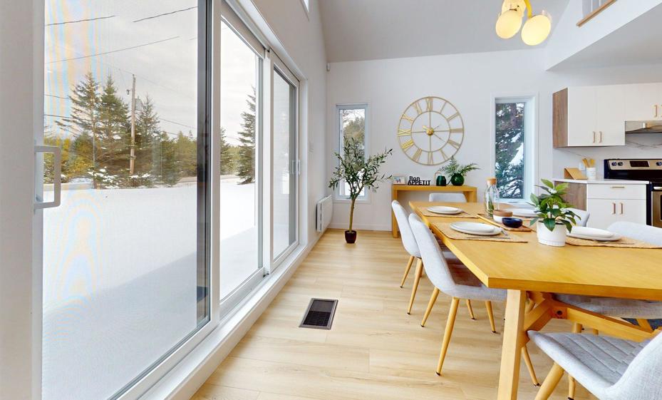 Modele Alta Dining Room 1