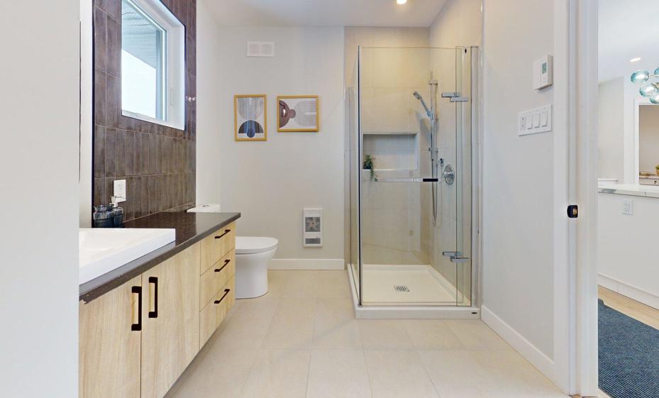 Modele Lano Bathroom