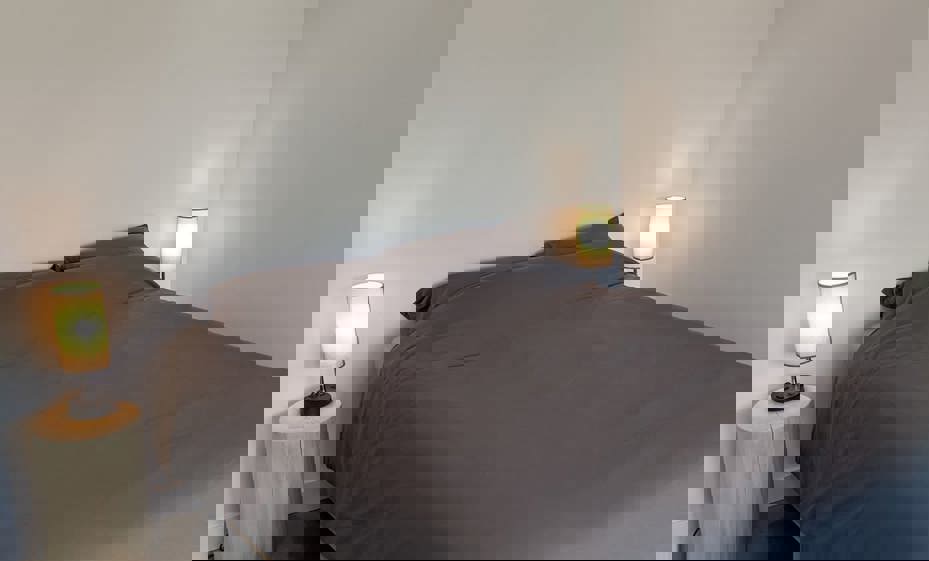 37D6b911 0C91 4Ef7 8071 F8c275456e63