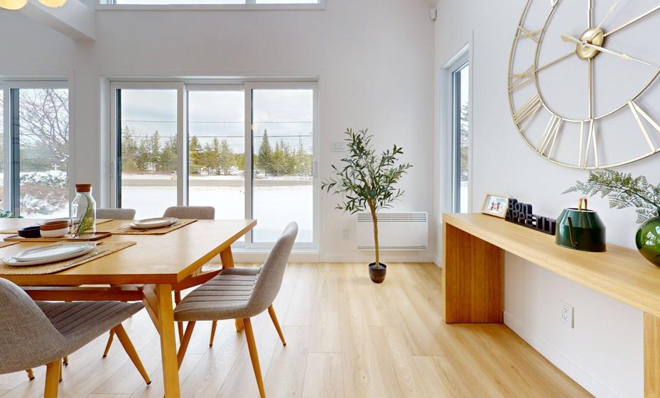 Modele Alta Dining Room